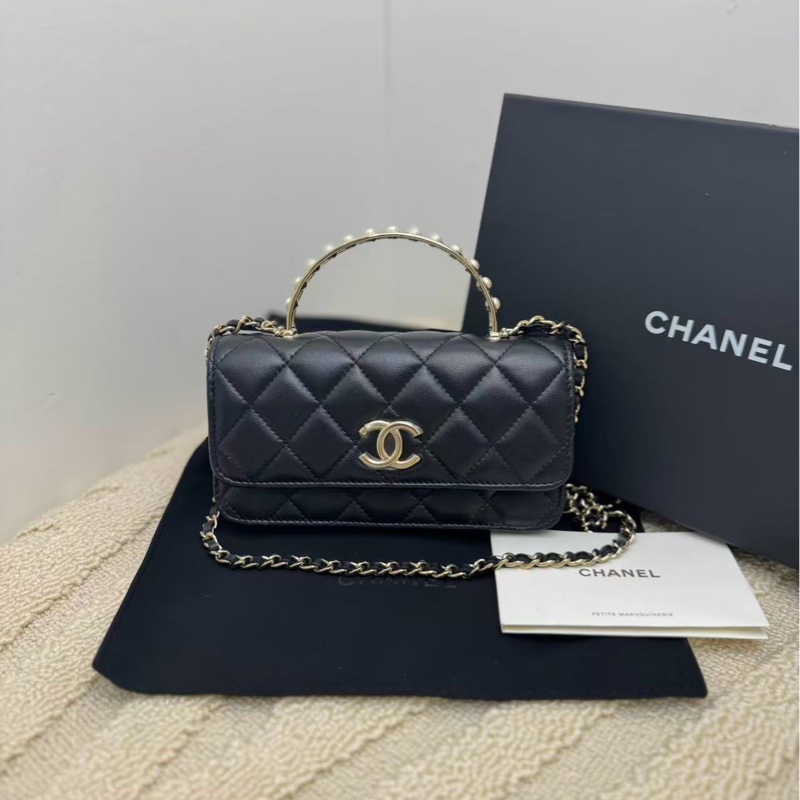 【 閒置全套❤️】Chane 黑金24S珍珠手柄 mini 風琴Woc 鏈條包斜挎包-1