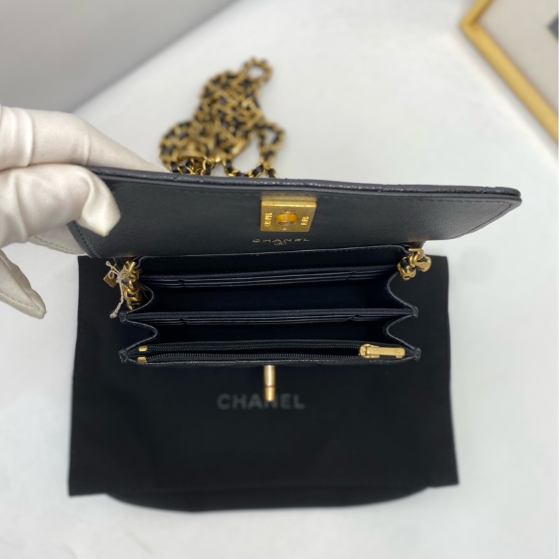 【99❤️】Chanel 23A 新款woc 黑色扣荔枝紋牛皮 風琴包 小號 斜挎包-6