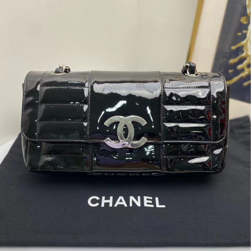 【閒置❤️】 Chanel 黑色漆皮銀鏈條⛓️單肩包斜挎包-0