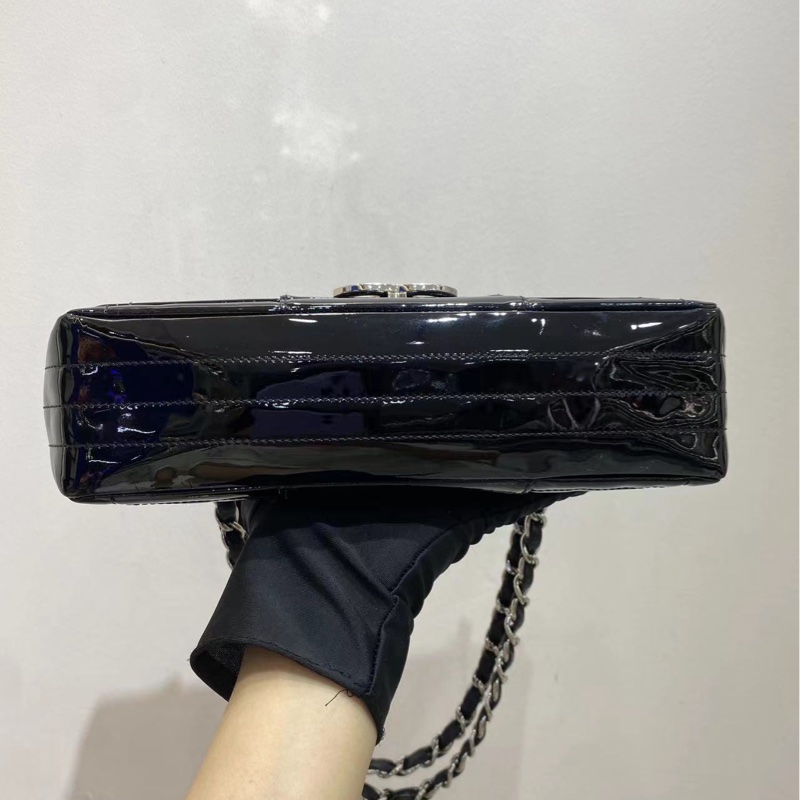【閒置❤️】 Chanel 黑色漆皮銀鏈條⛓️單肩包斜挎包-7