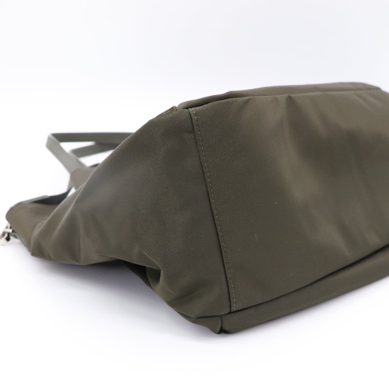 AGNES. B 軍綠色 尼龍 單肩包 托特包 超多分層 大容量 （買一贈一）-11
