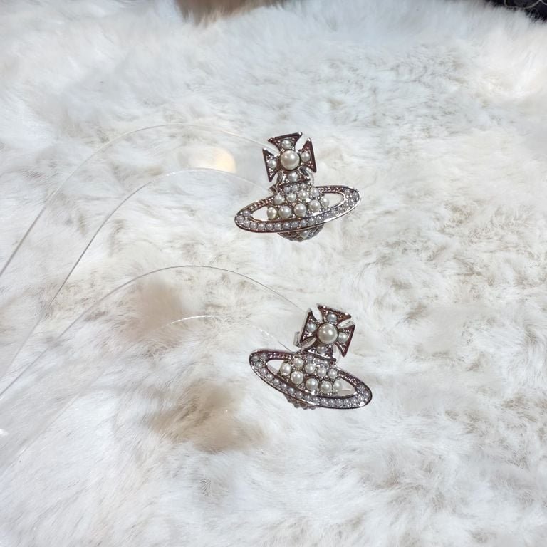 Vivienne Westwood Luzia earrings S/pearl-3