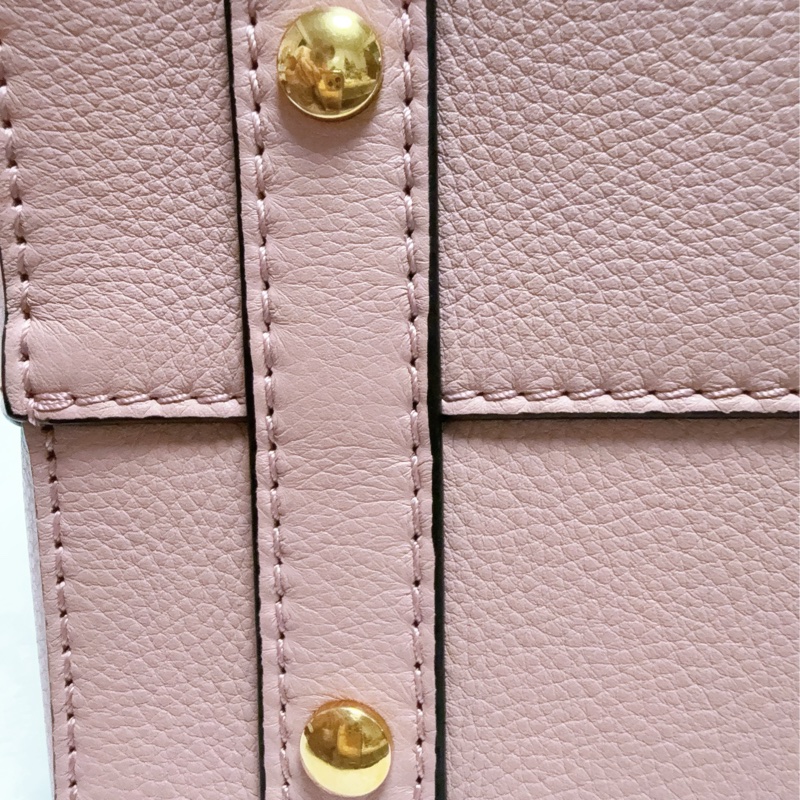 ⭐️女星同款專櫃貴款⭐️BURBERRY The Belt 小牛皮手提肩背托特包(煙燻玫瑰粉)-3