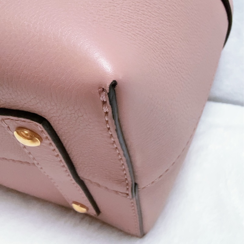 ⭐️女星同款專櫃貴款⭐️BURBERRY The Belt 小牛皮手提肩背托特包(煙燻玫瑰粉)-9