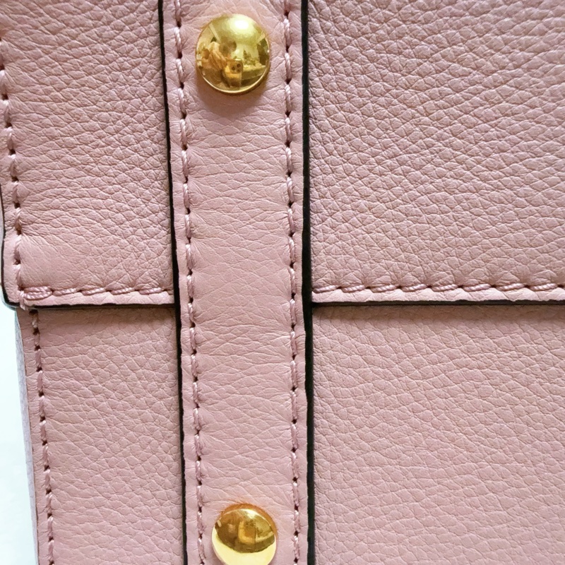 ⭐️女星同款專櫃貴款⭐️BURBERRY The Belt 小牛皮手提肩背托特包(煙燻玫瑰粉)-32