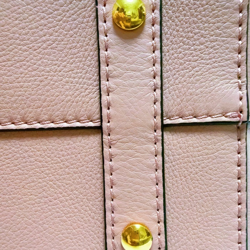 ⭐️女星同款專櫃貴款⭐️BURBERRY The Belt 小牛皮手提肩背托特包(煙燻玫瑰粉)-33