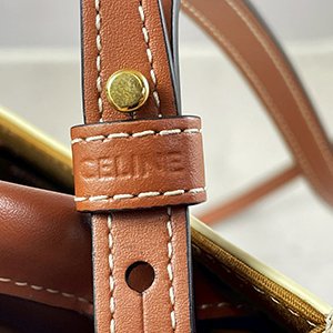 ＊奢華大道國際精品＊【CE125】CELINE白色 Triomphe 帆布MINI 直立琴譜兩用包-7