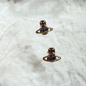 Vivienne Westwood Bath Relief Earrings in Black / G-2