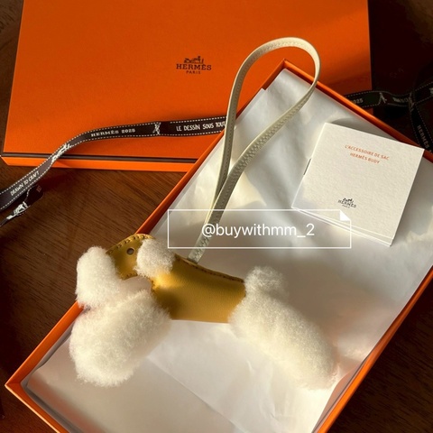 ⭐️賣場有滿額折扣⭐️Hermes 全新麥穗黃Budy小狗