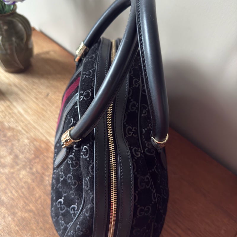 GUCCI 經典黑色麂皮保齡球包/波士頓包-3