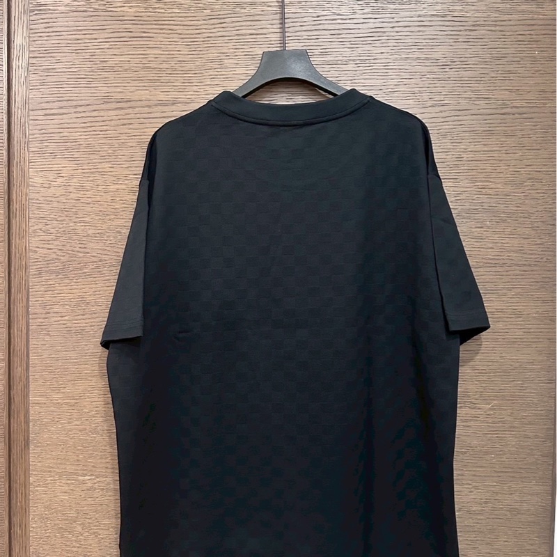 LV黑色棋盤格刺繡短袖-2