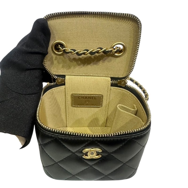 【美收精品】CHANEL黑色羊皮金球小肩背包 4-491-11