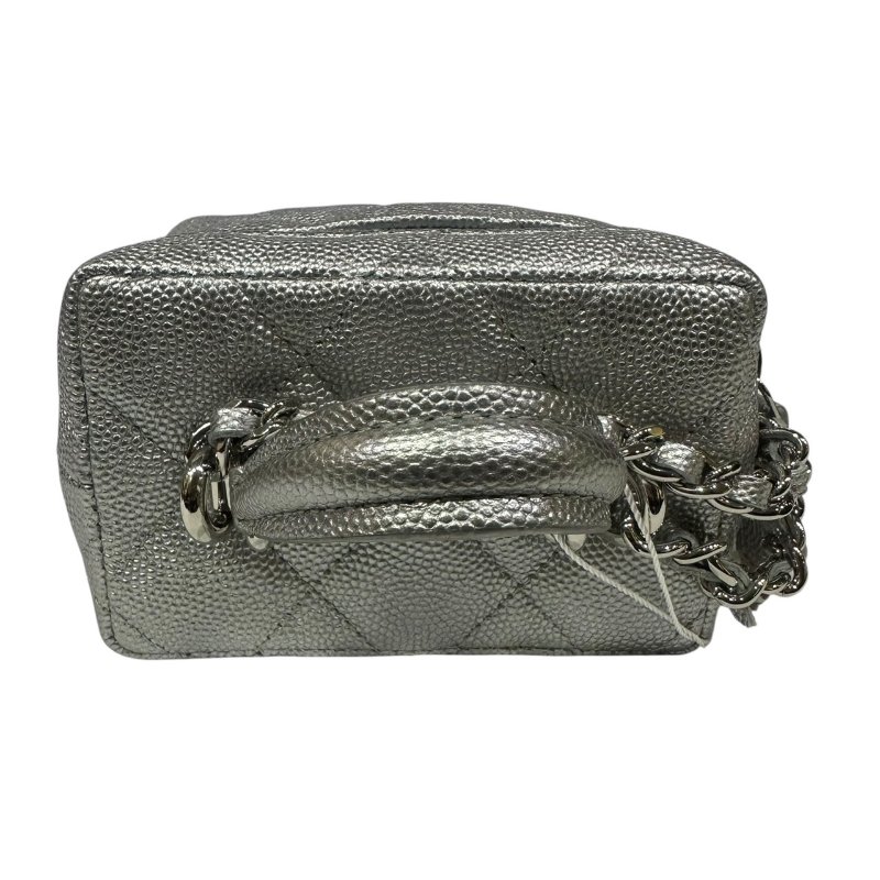 【美收精品】CHANEL銀色魚子醬小肩背包 4-484-6