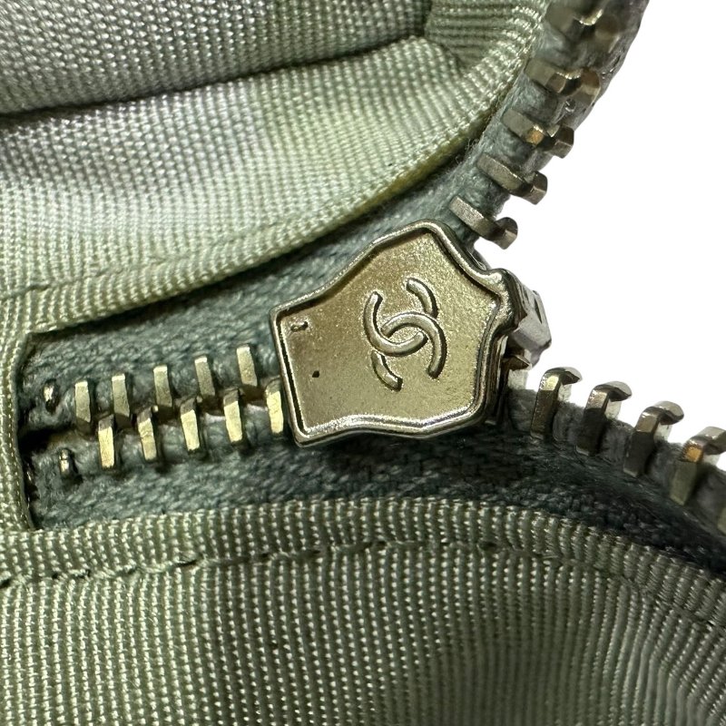 【美收精品】CHANEL銀色魚子醬小肩背包 4-484-11