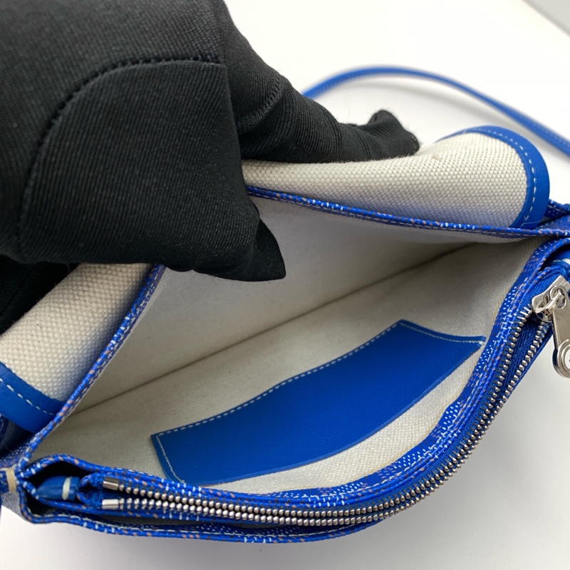 98新以上Goyard戈雅 藍色信封包-4