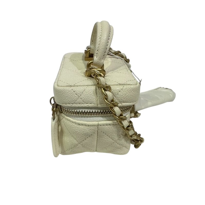 【美收精品】CHANEL白色魚子醬小肩背包 4-483-5