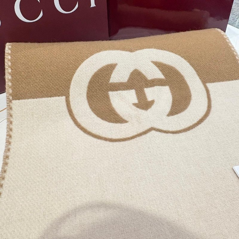 *SHIHNA名牌精品* GUCCI Interlocking GG 羊毛和羊絨圍巾-5