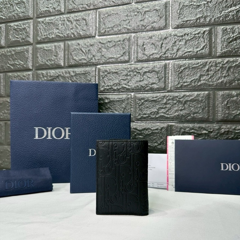 DIOR Gravity皮革直式對折卡夾-1