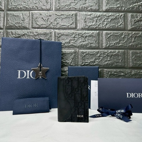DIOR Saddle直式對折卡夾