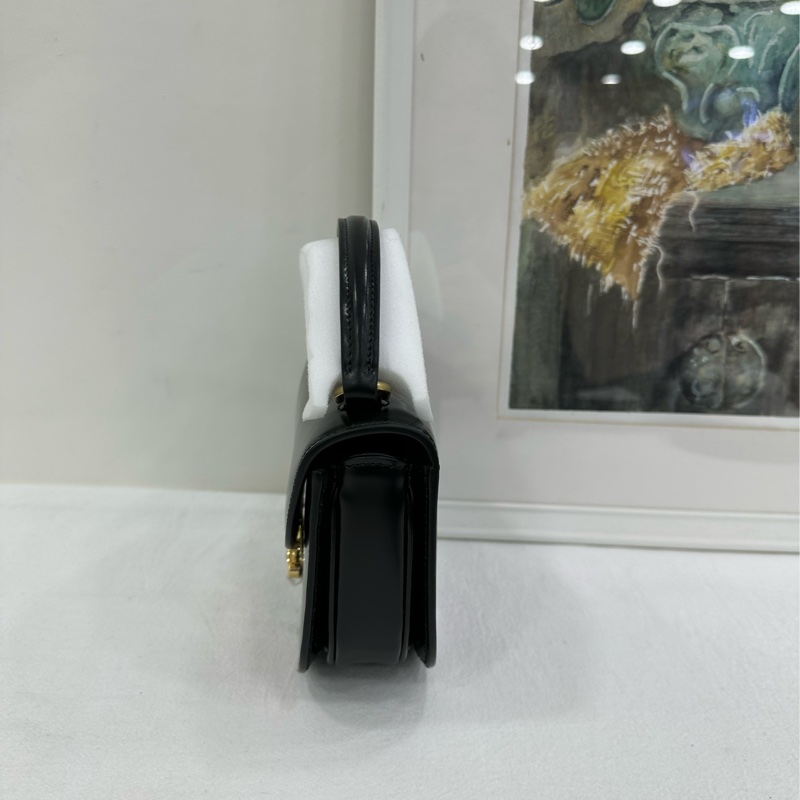 CELINE賽琳 Triomphe 凱旋門標誌可調式可拆式肩帶 閃亮小牛皮 肩斜背手提包 迷你 女款 黑色 全新 長15.5cm 寬5cm 高12cm-3