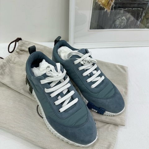 HERMES愛馬仕 Bouncing低筒生活休閒鞋 增高球鞋女霧霾藍色 尼龍拼麂皮 很百搭 增高大概3公分 38.5碼