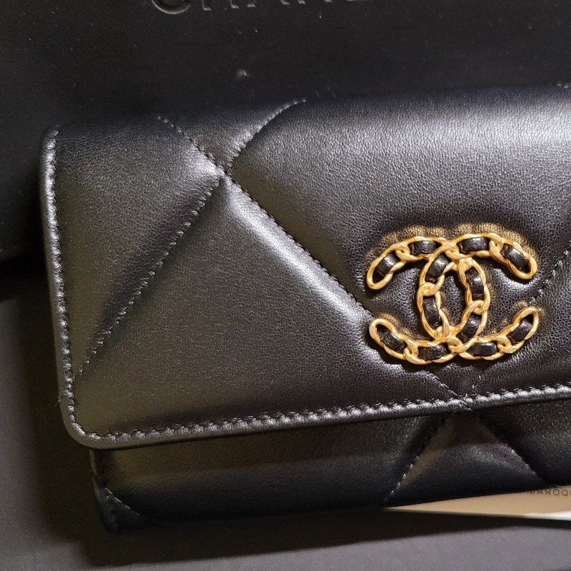 全新💖 chanel 19 中夾-0