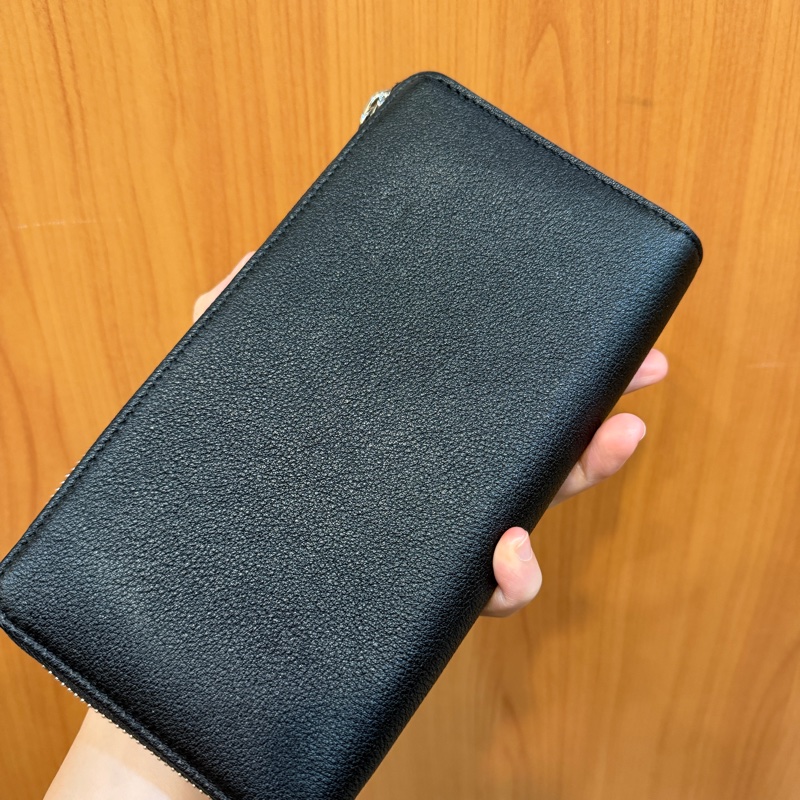 LV 黑牛皮銀釦Comete L拉長夾M60147-5