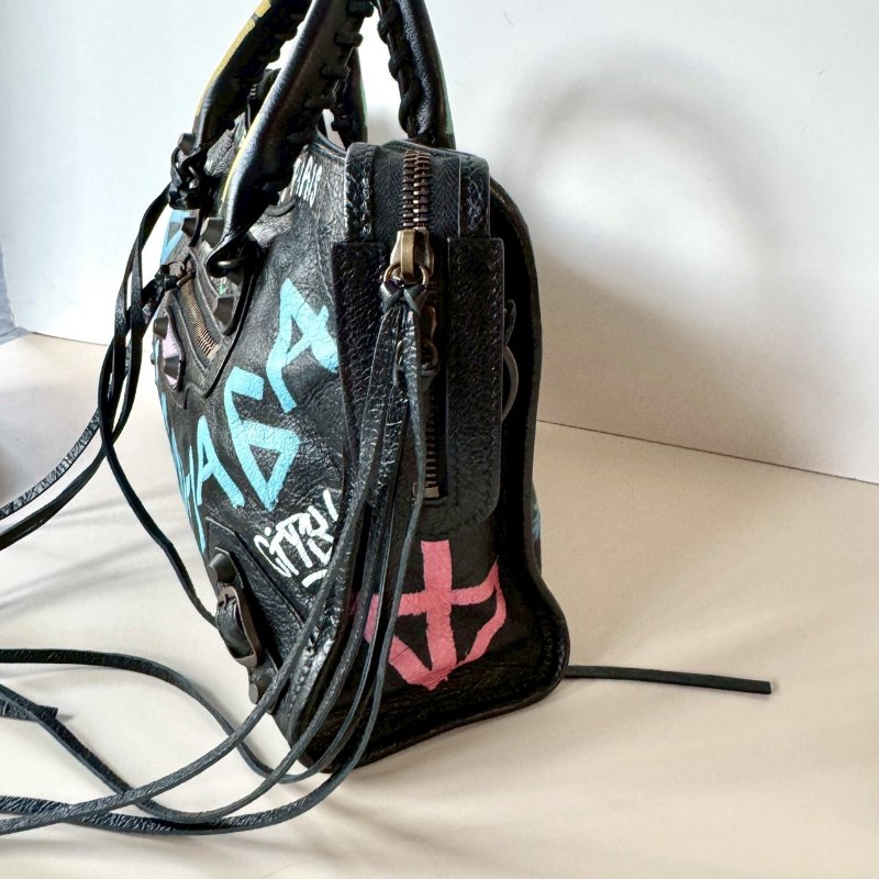 Balenciaga 巴黎世家 黑色 彩色 塗鴉 霧黑釦 小羊皮 機車包 小號-7