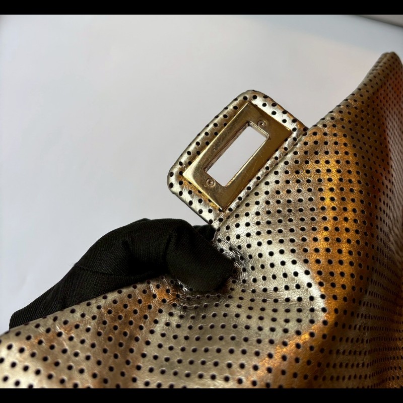 Chanel 銀鍊金色洞洞皮革方釦口蓋包 2.55-25