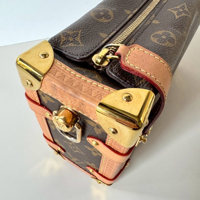 LV 秀款 爆款 老花 SIDE TRUNK 軟箱包 箱子包 M46358-6