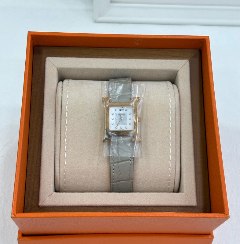 HERMES HEURE H 女士腕錶,11刻度鑽,21mm(最寬處25mm),粉紅色霧面**錶帶,U刻 閒置全套-1