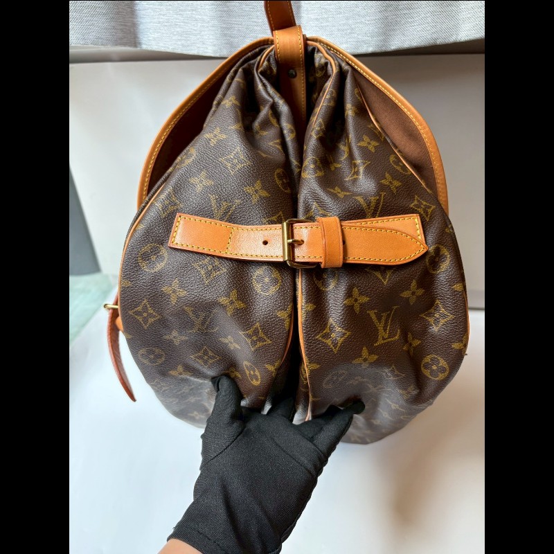 LV 老花雙釦大馬鞍包-14