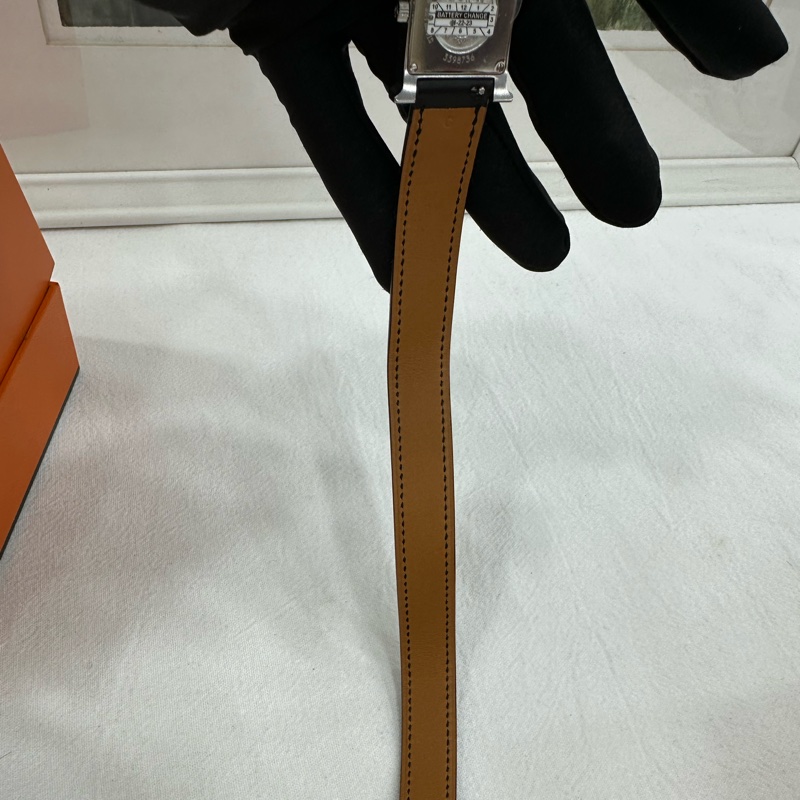 Hermes 愛馬仕 黑色琺瑯手錶 C刻 22年保卡 閒置-5