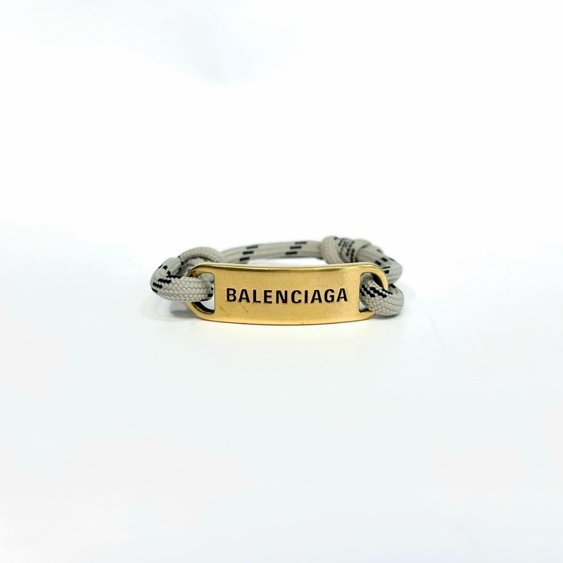 BALENCIAGA金牌LOGO灰黑繩結手環656418-2