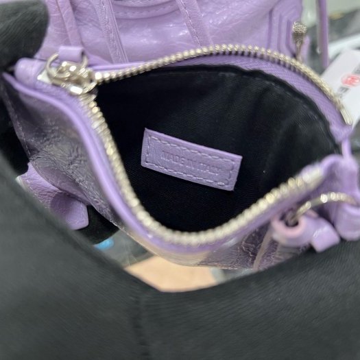 ㊣東區正精品㊣BALENCIAGA 702431 Le Cagole bucket 近全新紫色銀扣鉚釘斜背包水桶包 RZ6038-5