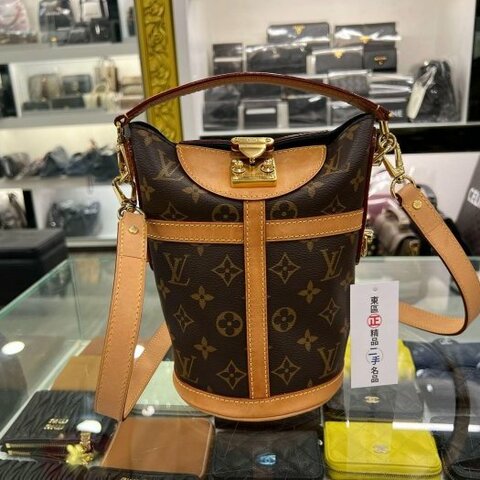 ㊣東區正精品㊣LV DUFFLE M43587 字紋金釦薯條包水桶包兩用包手提包肩背斜背包大款 RZ6003