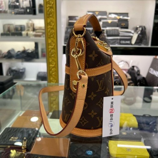 ㊣東區正精品㊣LV DUFFLE M43587 字紋金釦薯條包水桶包兩用包手提包肩背斜背包大款 RZ6003-4