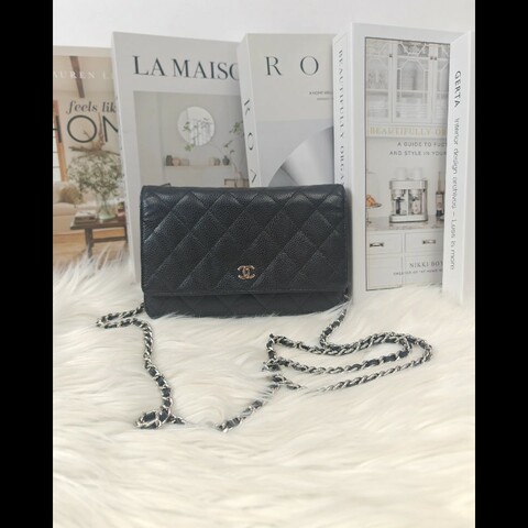 Chanel woc 黑銀 荔枝紋牛皮 24開