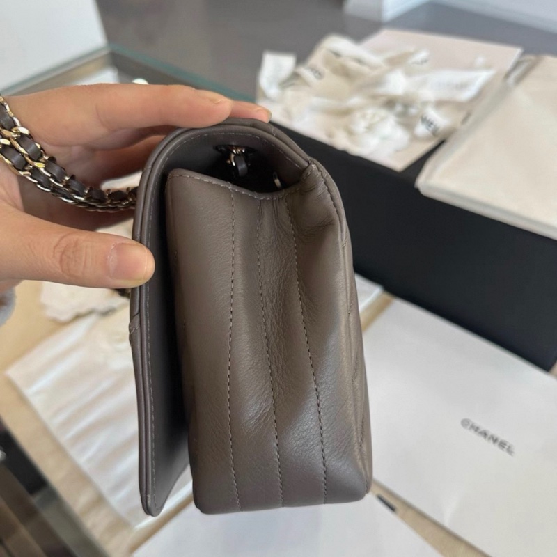 99成色，Chanel 香奈兒方胖子26開，淡金扣原始成色-2