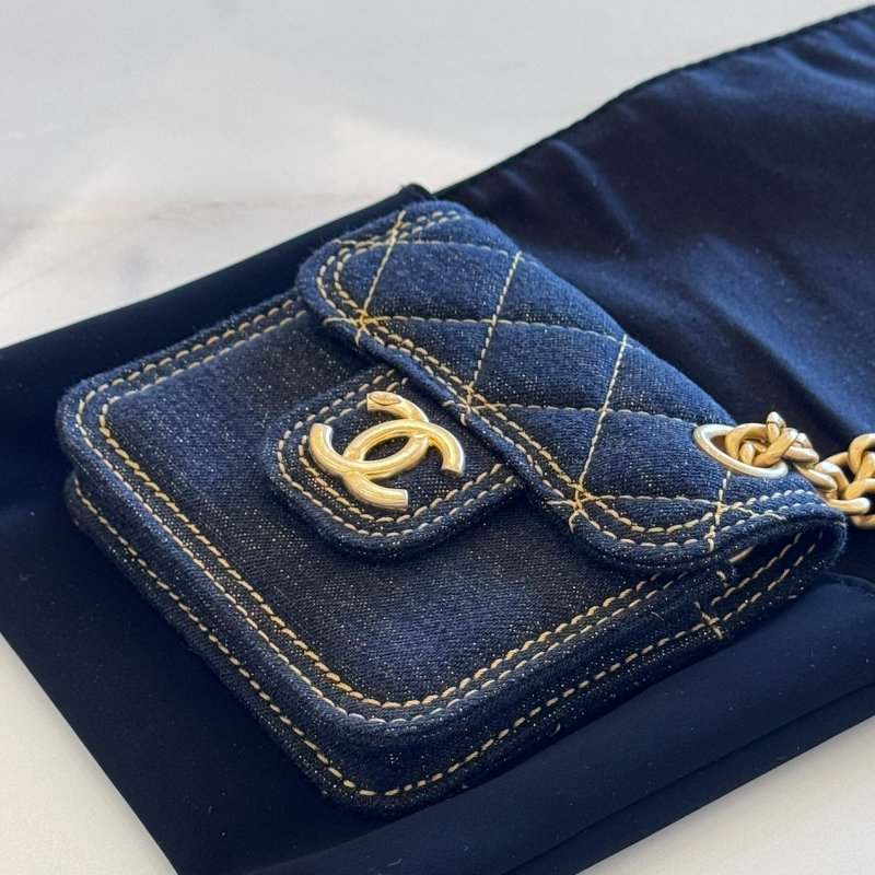 *SHIHNA名牌精品*CHANEL 菱格縫線牛仔布掛腕零錢包-3