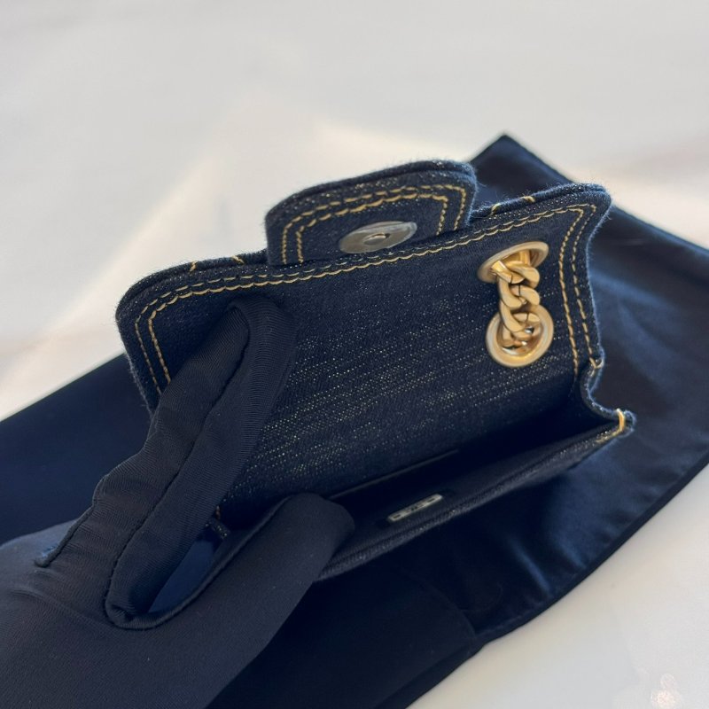 *SHIHNA名牌精品*CHANEL 菱格縫線牛仔布掛腕零錢包-5