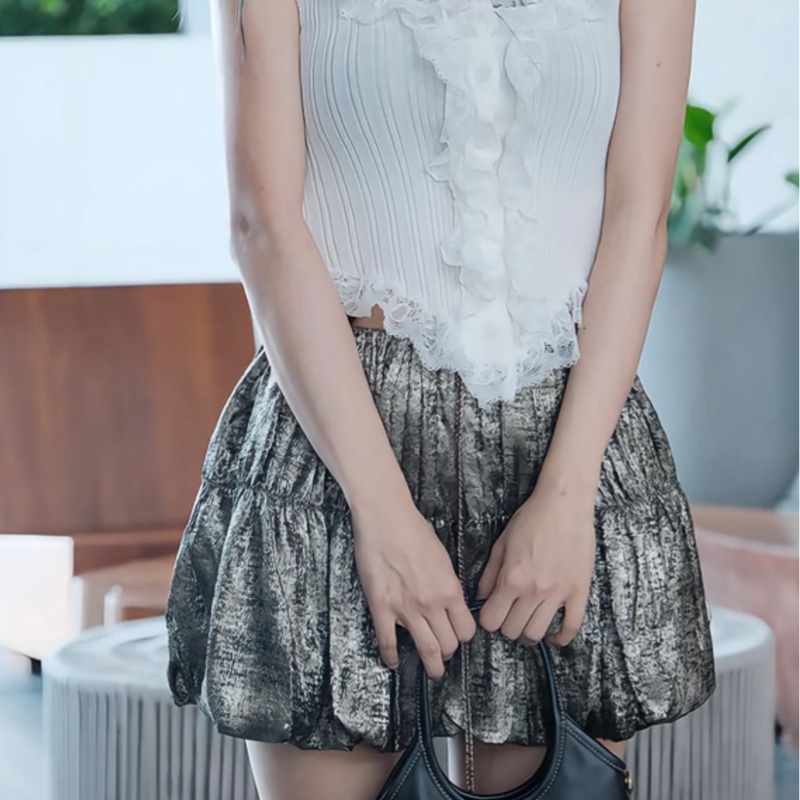 Miu Miu Ivy 迷你手提袋 白色/ 黑色-3