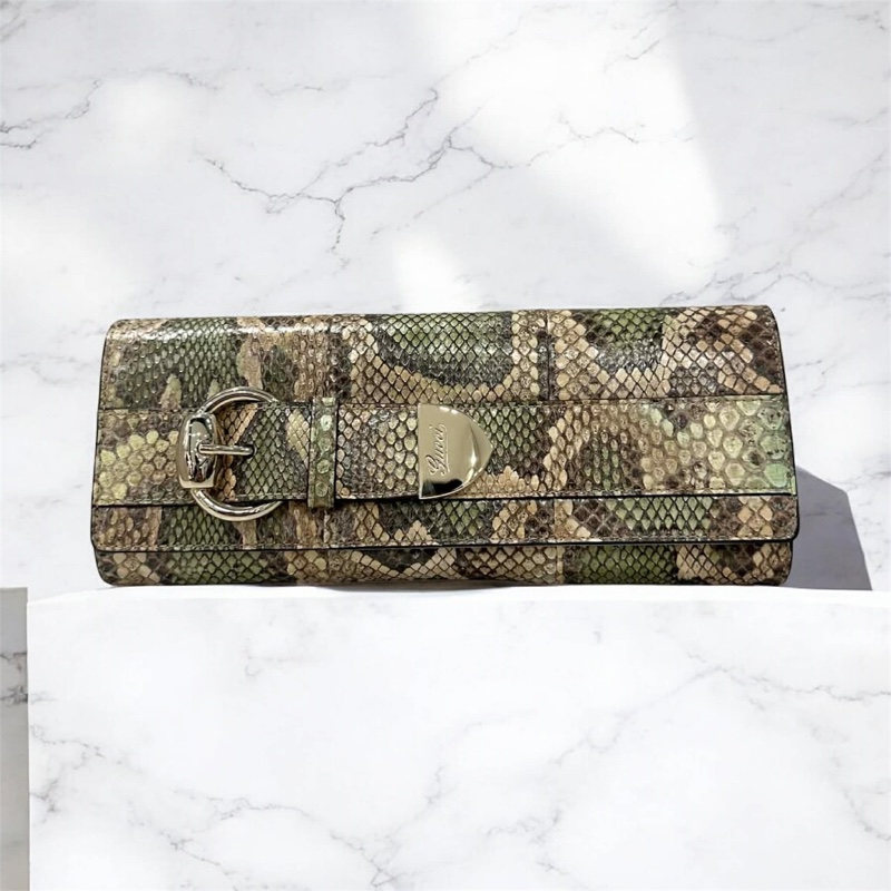 GUCCI 蟒蛇皮馬銜釦頭手拿包-0