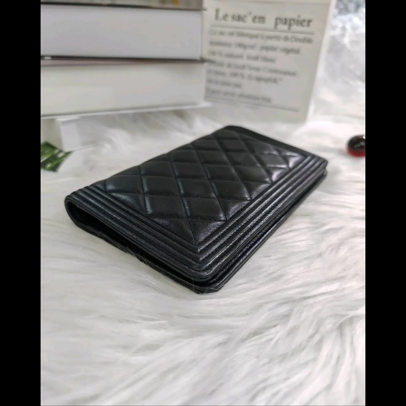 Chanel Boy Wallet Lambskin Gold Hardware-1