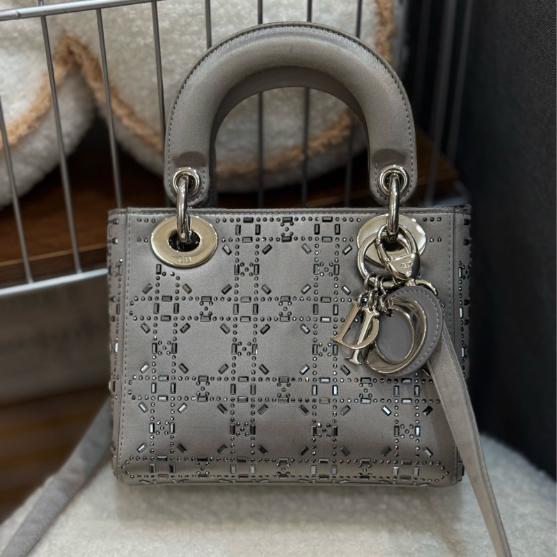 DIOR三格綢緞水鑽萊茵石灰色戴妃包-0