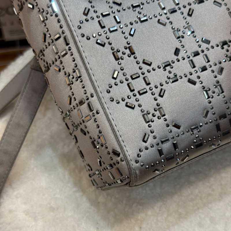 DIOR三格綢緞水鑽萊茵石灰色戴妃包-8