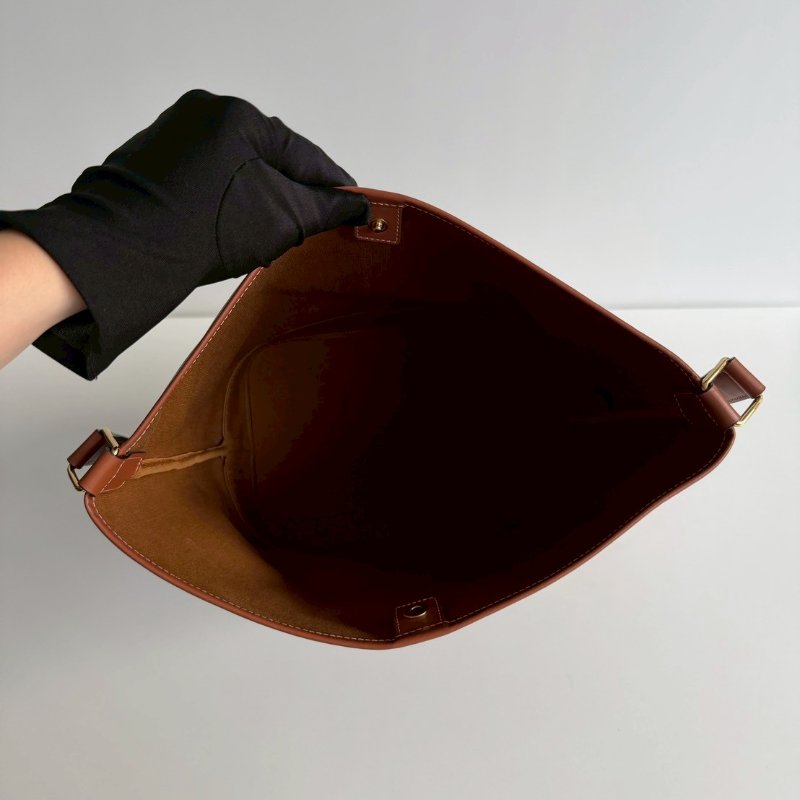 98新🫰🏻 Celine 瑟琳 老花水桶 中號-7