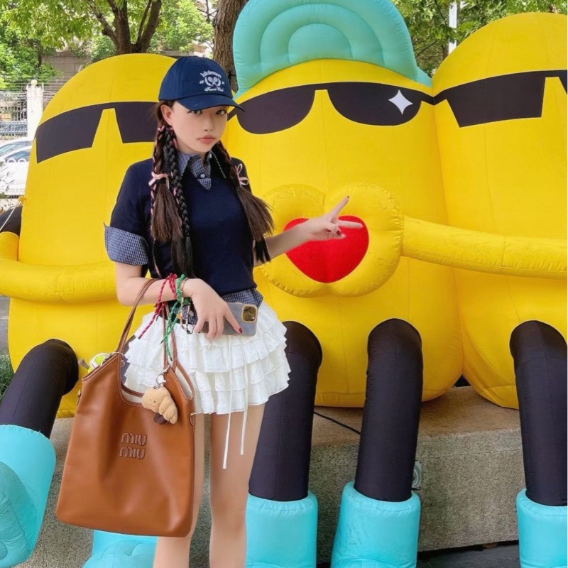 Miu Miu Ivy Hobo 干邑色-5