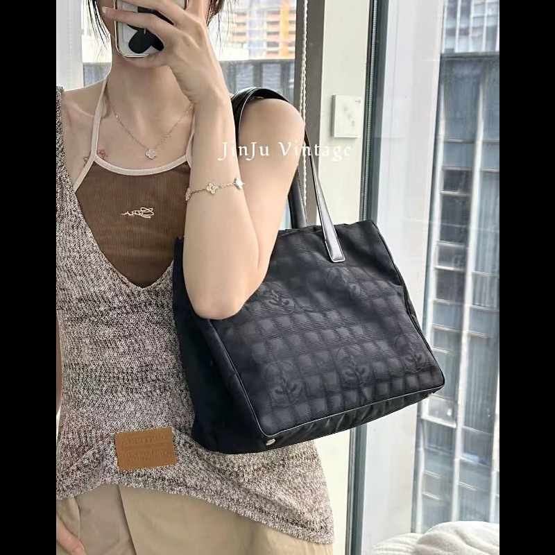 香奈兒 Chanel 黑色 尼龍布 購物包 肩背包 托特包 通勤適合-2