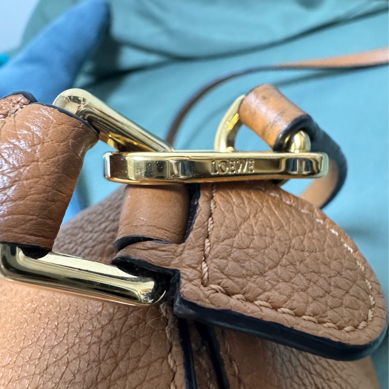 Loewe mini puzzle焦糖色 舊款 幾何包-3